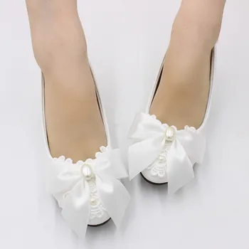 Jaunu bowknot sieviešu kurpes baltā līgavas kurpes ar zemu papēdi līgavas kurpes sekla muti jaunatnes lielu kāzu kurpes BH2105